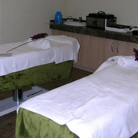 Macdonald La Ermita *