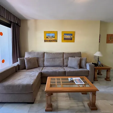 Macdonald La Ermita Apartment *